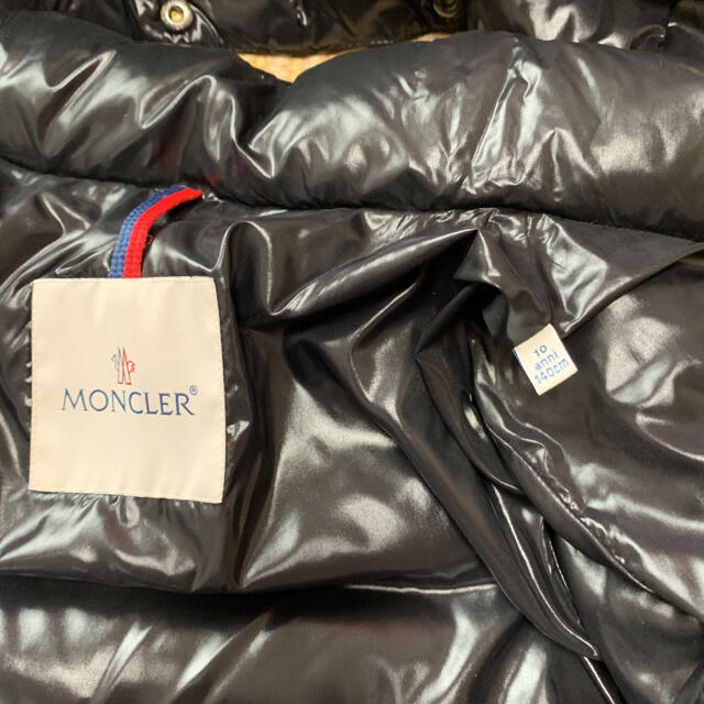 MONCLER(モンクレール)のモンクレールMOKA GIUBBOTTO 140cm キッズ/ベビー/マタニティのキッズ服女の子用(90cm~)(コート)の商品写真