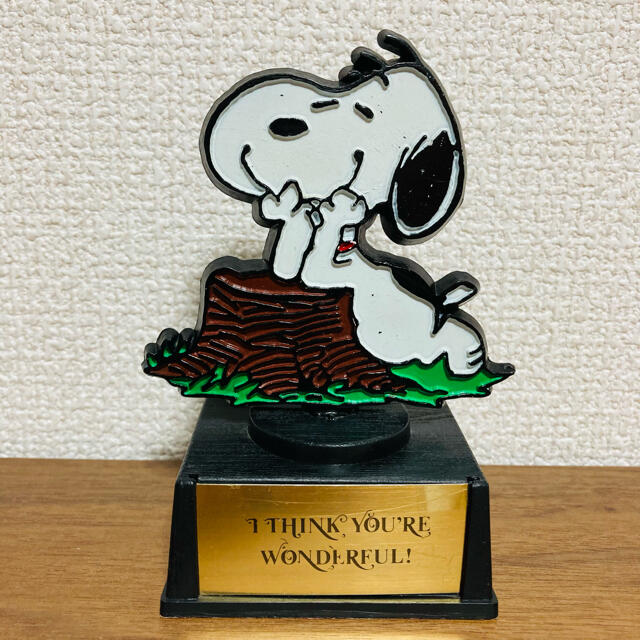 SNOOPY(スヌーピー)のビンテージ スヌーピー トロフィー Aviva 切り株 エンタメ/ホビーのフィギュア(アメコミ)の商品写真