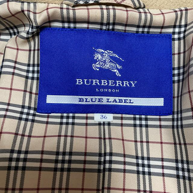 BURBERRY BLUE LABEL(バーバリーブルーレーベル)のバーバリー　コート レディースのジャケット/アウター(ピーコート)の商品写真