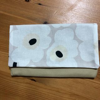 マリメッコ(marimekko)の通帳ケース(ポーチ)