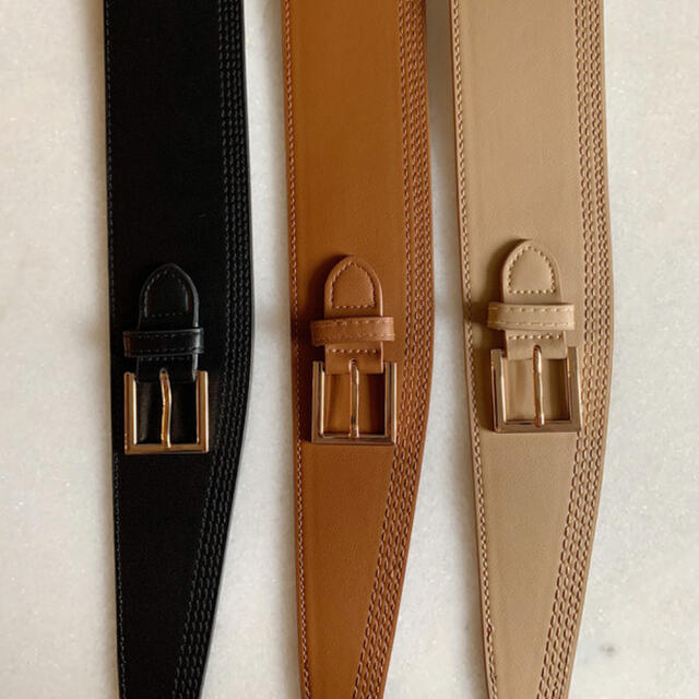 Ameri VINTAGE(アメリヴィンテージ)のWide waist belt BEIGE No.468 レディースのファッション小物(ベルト)の商品写真
