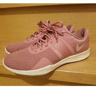 ナイキ(NIKE)のNIKE　☆ランニングシューズ　スニーカー☆　最終値下げ(スニーカー)