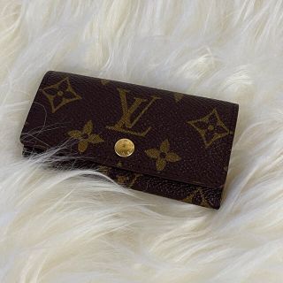 ルイヴィトン(LOUIS VUITTON)のお取置き中です　(キーケース)