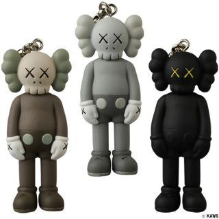 メディコムトイ(MEDICOM TOY)のKAWS COMPANION KEYHOLDER カウズ キーホルダー(キーホルダー)