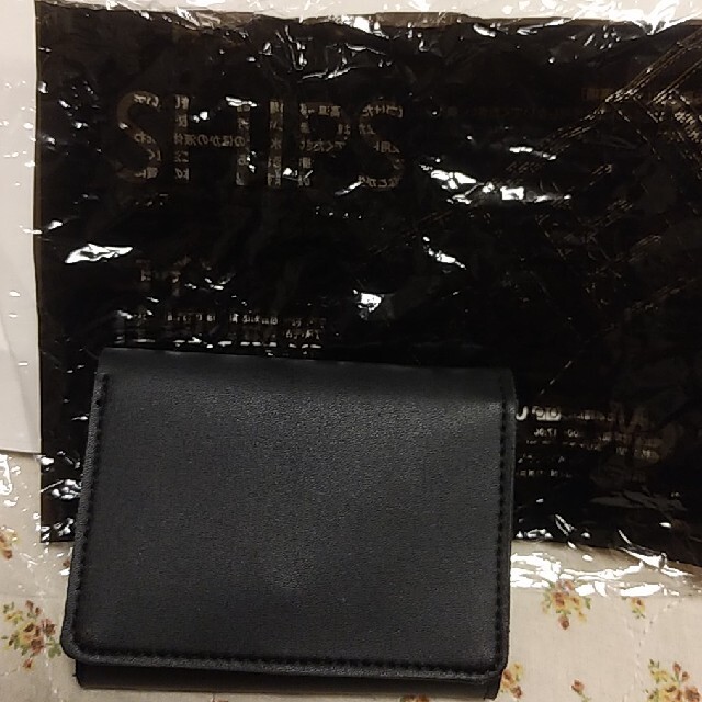 SHIPS(シップス)のモノマックス SHIPS コイン仕切りサイフ 黒色三つ折り財布 メンズのファッション小物(コインケース/小銭入れ)の商品写真