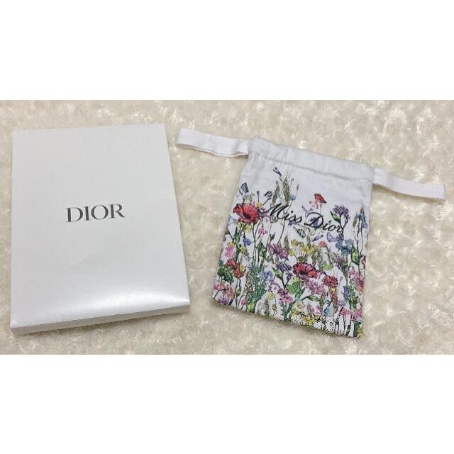 Dior(ディオール)のミスディオール　巾着　花柄刺繍 レディースのファッション小物(ポーチ)の商品写真