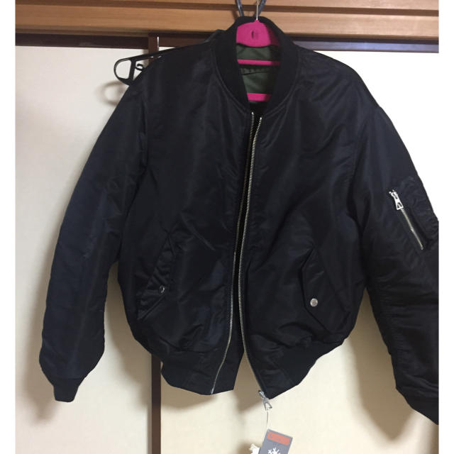 SLY(スライ)のSLY リバーシブルMA-1 レディースのジャケット/アウター(ブルゾン)の商品写真