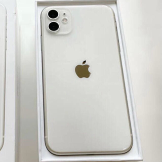アイフォーン(iPhone)のiPhone11 64GB ホワイト　本体　SIMフリー　残債なし(スマートフォン本体)