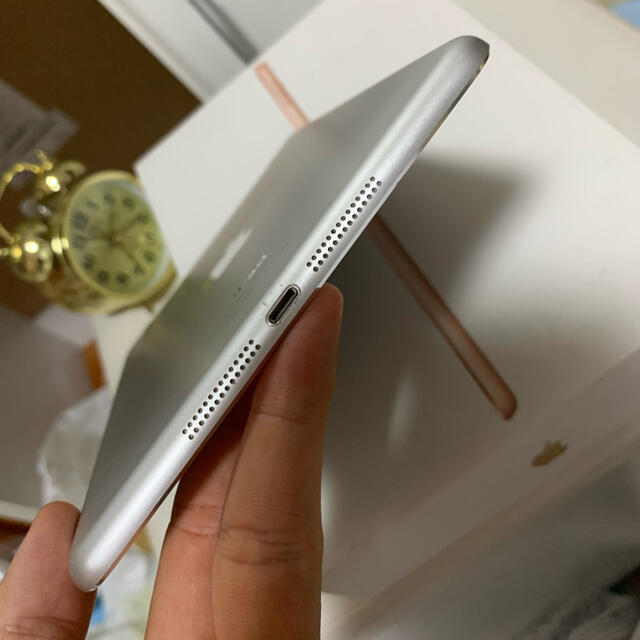 iPad(アイパッド)の完動品　iPad  mini1 16GB  セルラーソフトバンク　アイパッドミニ スマホ/家電/カメラのPC/タブレット(タブレット)の商品写真