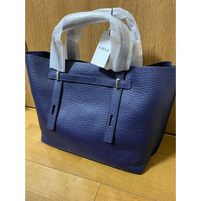 新品 フルラ FURLA トートバッグ GIOVE ジョヴェ イタリア製