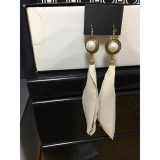 ムルーア(MURUA)のMURUA ロングピアス(ピアス)