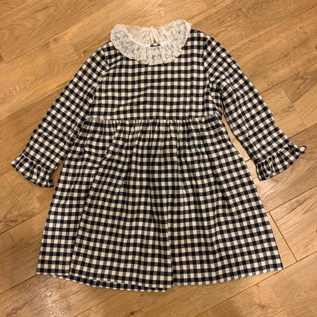 Bonpoint(ボンポワン)のボンポワン　ワンピース　サイズ6 キッズ/ベビー/マタニティのキッズ服女の子用(90cm~)(ワンピース)の商品写真