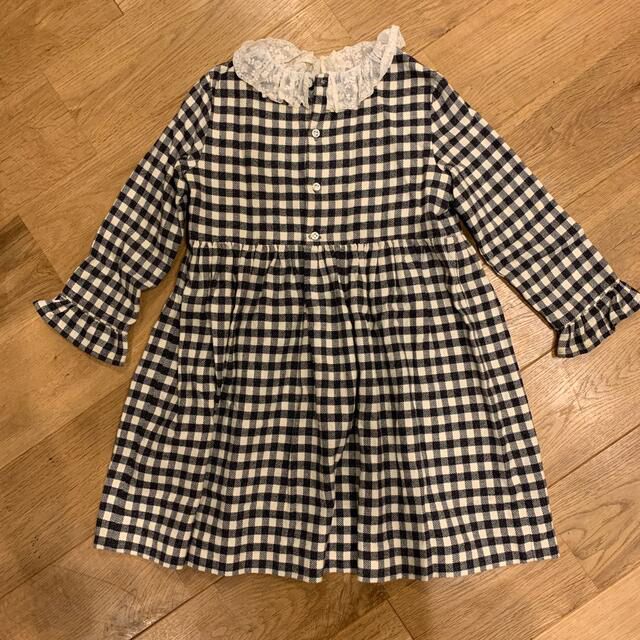 Bonpoint(ボンポワン)のボンポワン　ワンピース　サイズ6 キッズ/ベビー/マタニティのキッズ服女の子用(90cm~)(ワンピース)の商品写真