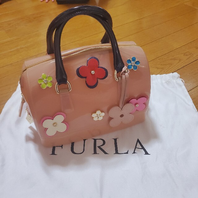 【美品】FURLA フルラ　キャンディーバッグ　エナメル