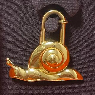 Hermes - 超レア エルメス カデナ 年間テーマ カタツムリ ゴールドの