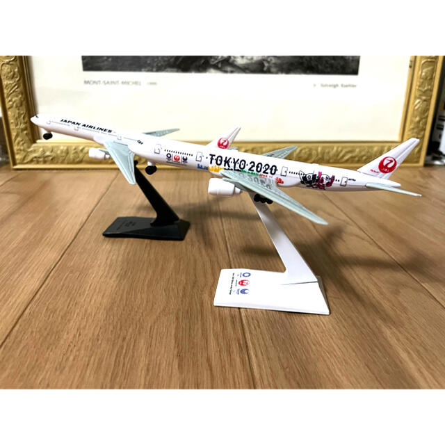 JAL(日本航空)(ジャル(ニホンコウクウ))の限定非売品！JAL日本航空オリンピック飛行機プラモデル エンタメ/ホビーのおもちゃ/ぬいぐるみ(模型/プラモデル)の商品写真