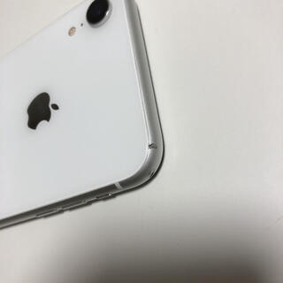 iPhoneXR ホワイト64GB   SIMフリー　画面割れあり(本体のみ)