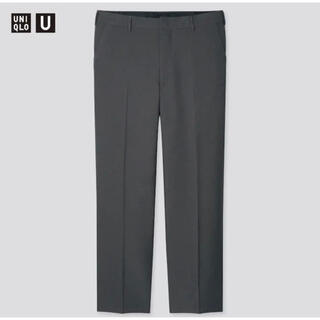 ユニクロ(UNIQLO)のUNIQLO ユニクロU レギュラーフィットテーパードパンツ ダークグレー82(スラックス)