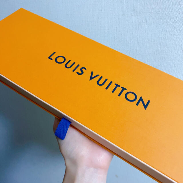 LOUIS VUITTON(ルイヴィトン)のルイヴィトン　箱 インテリア/住まい/日用品のオフィス用品(ラッピング/包装)の商品写真