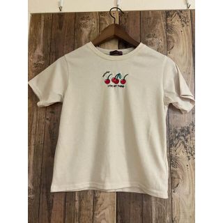 ラブトキシック(lovetoxic)の美品　Lovetoxic ラブトキシック　ロゴ　Tシャツ　140 ベージュ(Tシャツ/カットソー)