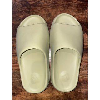 アディダス(adidas)のYEEZY SLIDE RESIN 25.5cm(サンダル)