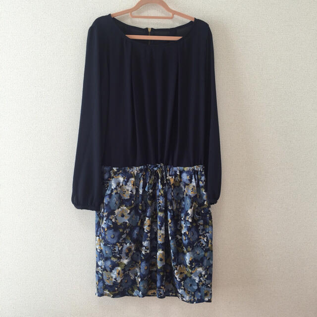 apart by lowrys(アパートバイローリーズ)のアパートバイローリーズ♡花柄シフォンワンピース レディースのワンピース(ひざ丈ワンピース)の商品写真