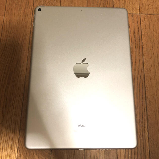 iPad Air 10.5インチ 第3世代 Wi-Fi 64GB シルバー 2