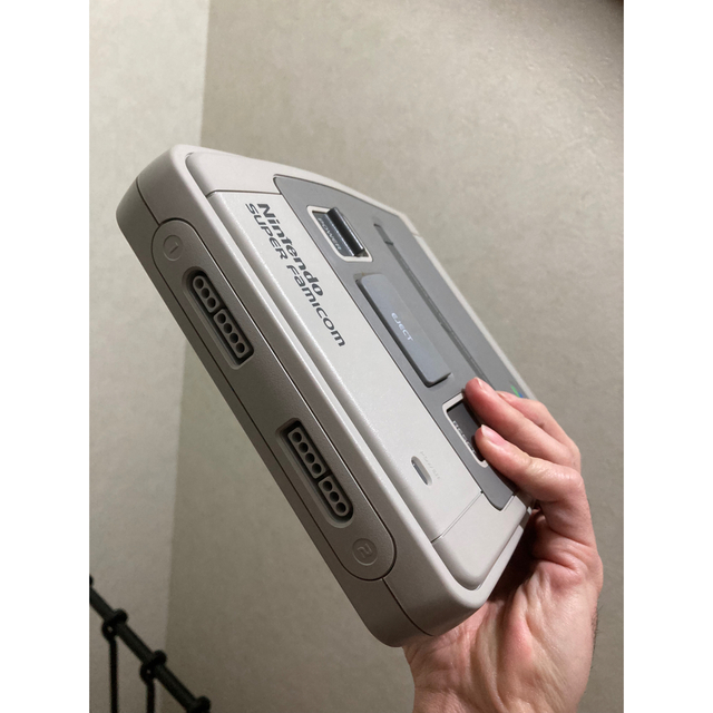 スーパーファミコン(スーパーファミコン)のNintendo スーパーファミコン 本体 SHVC-001 エンタメ/ホビーのゲームソフト/ゲーム機本体(家庭用ゲーム機本体)の商品写真