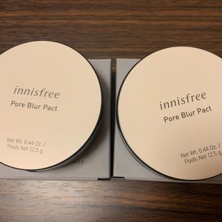 イニスフリー(Innisfree)の【新品未使用】イニスフリー　ポアブラーパウダーパクト(フェイスパウダー)