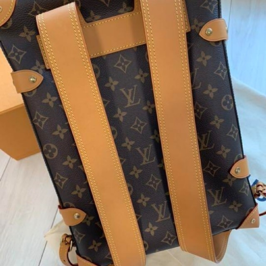 LOUIS VUITTON(ルイヴィトン)のルイヴィトン ソフトトランク バックパック レディースのバッグ(リュック/バックパック)の商品写真