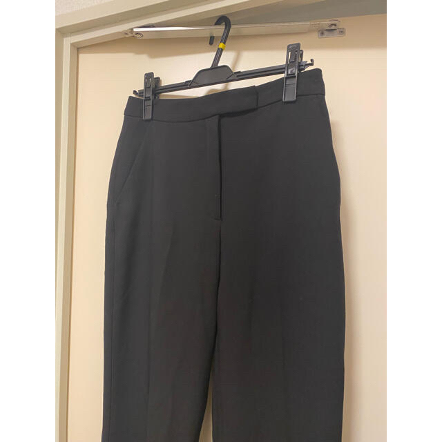 ZARA(ザラ)のZARA ザラ　フレアパンツ　スラックス　センタープレス　ブラック　黒　パンツ レディースのパンツ(その他)の商品写真