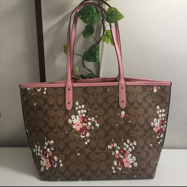 コーチ COACH トートバッグ 花柄 ポーチつき リバーシブル 高級