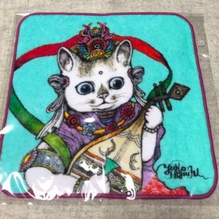 ヒグチユウコ　タオル　こはるちゃん(ハンカチ)