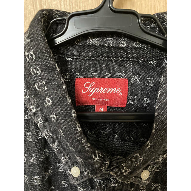 Supreme(シュプリーム)のSupreme Jacquard Logos Denim Shirt 20SS  メンズのトップス(シャツ)の商品写真