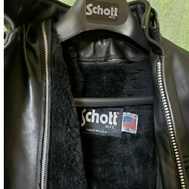 schott(ショット)のScott641E シングルライダース　32インチ(黒) メンズのジャケット/アウター(ライダースジャケット)の商品写真