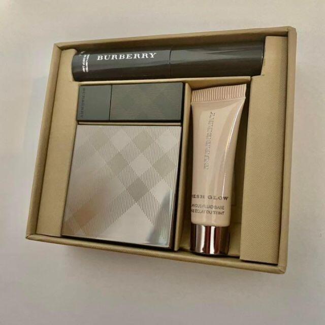 バーバリー ビューティボックス BURBERRY コスメ/美容のメイク道具/ケアグッズ(メイクボックス)の商品写真