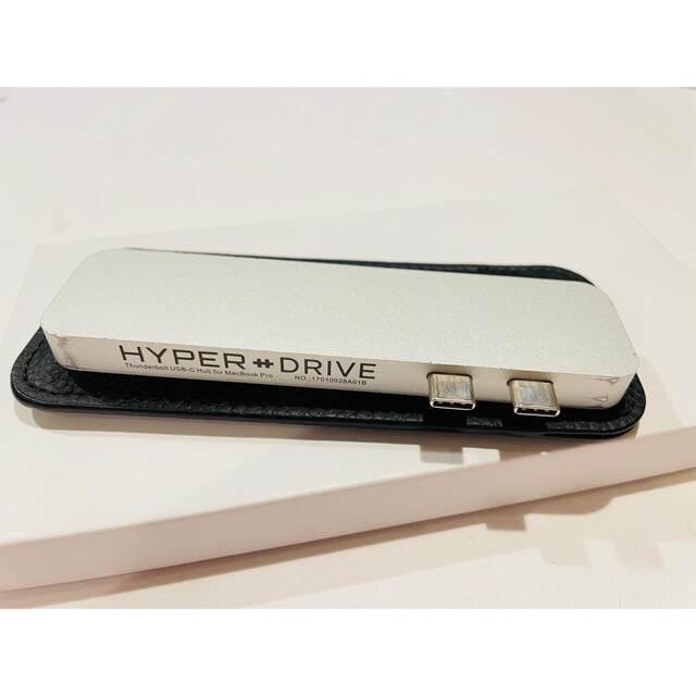 Hyper Drive Thunderbolt 3 USB-C Hub スマホ/家電/カメラのPC/タブレット(PC周辺機器)の商品写真