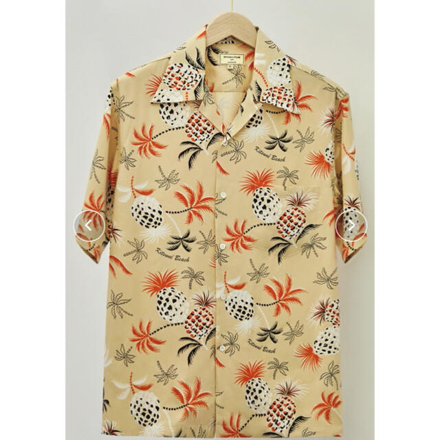 MAISON KITSUNE'(メゾンキツネ)の専用【MAISON KITSUNÉ × Kona Bay Hawaii】 レディースのトップス(シャツ/ブラウス(半袖/袖なし))の商品写真