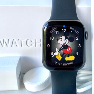 アップルウォッチ(Apple Watch)のApple Watch シーズン4 GPS 44mm グレーアルミニウム(腕時計(デジタル))