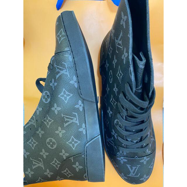 LOUIS VUITTON(ルイヴィトン)のスニーカー VUITTON メンズの靴/シューズ(スニーカー)の商品写真