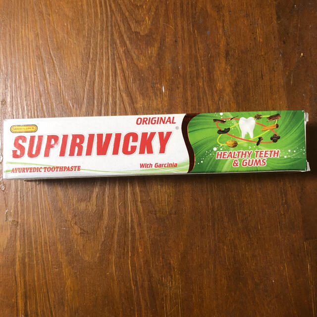 【組み合わせ可能】スピルヴィッキー　スリランカの歯磨き粉 コスメ/美容のオーラルケア(歯磨き粉)の商品写真