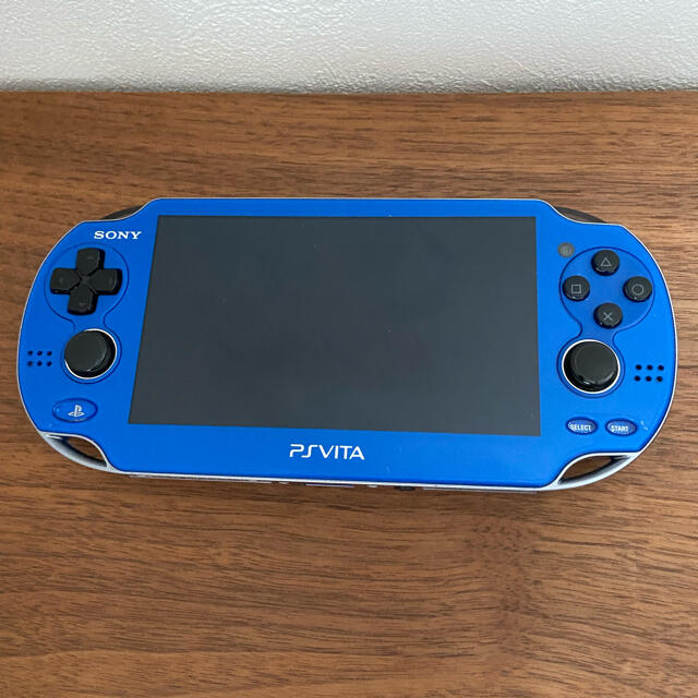 PlayStation Vita(プレイステーションヴィータ)のPlayStation vita エンタメ/ホビーのゲームソフト/ゲーム機本体(携帯用ゲーム機本体)の商品写真