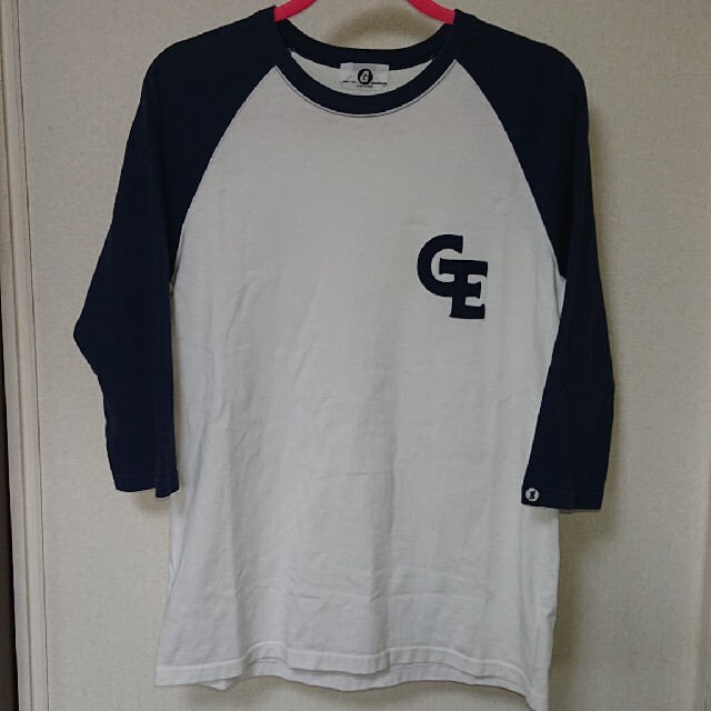 GOODENOUGH(グッドイナフ)のGOODENOUGH フェルト ロゴ ラグラン 七分袖 Ｔシャツ メンズのトップス(Tシャツ/カットソー(七分/長袖))の商品写真