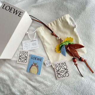 ロエベ チャーム バッグチャームの通販 13点 Loeweのハンドメイドを買うならラクマ ロエベ チャーム バッグチャームの通販 13点 Loeweのハンドメイドを買うならラクマ