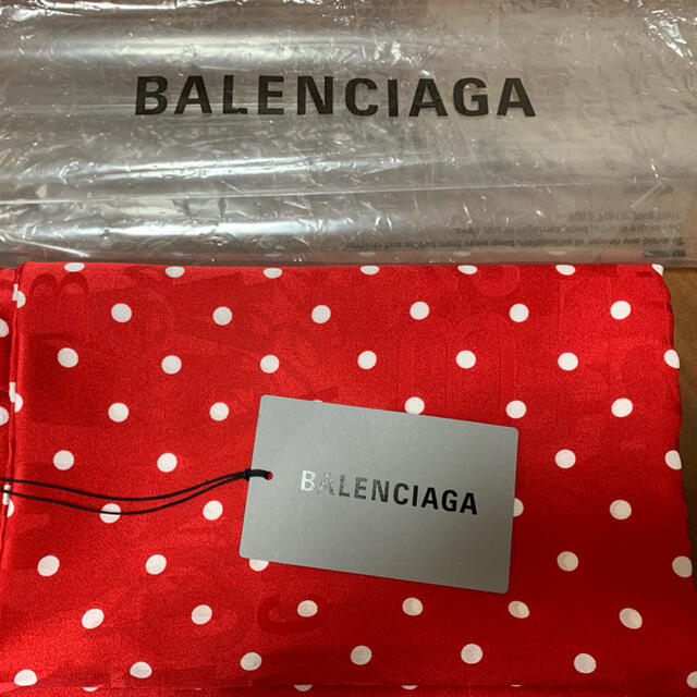 Balenciaga(バレンシアガ)のBalenciaga 風呂敷 エンタメ/ホビーのコレクション(ノベルティグッズ)の商品写真