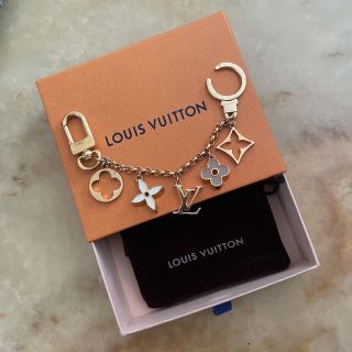 ルイヴィトン(LOUIS VUITTON)のLOUIS VUITTON  チャーム　　✨箱・保存袋あり✨(チャーム)