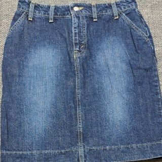 リーバイス(Levi's)の最終セール❤️リーバイス(♡ω♡ ) ~♪☆デニムスカート❤️(ひざ丈スカート)