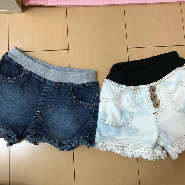 子ども デニムショートパンツ キッズ/ベビー/マタニティのキッズ服女の子用(90cm~)(パンツ/スパッツ)の商品写真