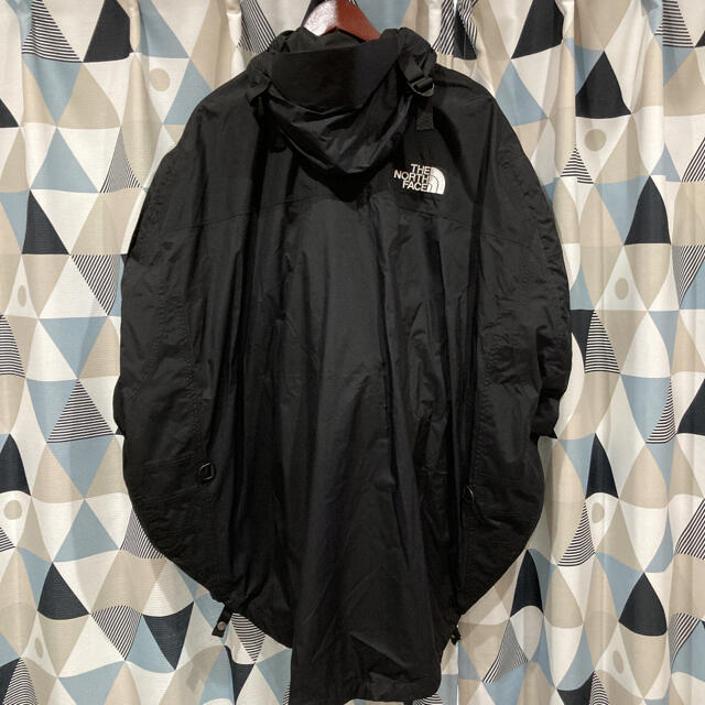 THE NORTH FACE(ザノースフェイス)のMM6 TNF Circle Mountain jacket 美品 レディースのジャケット/アウター(ナイロンジャケット)の商品写真