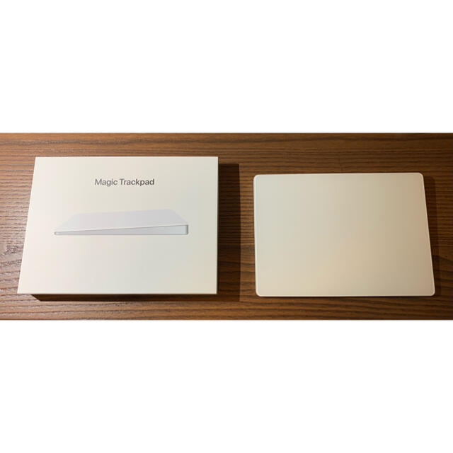 スマホ/家電/カメラApple 純正　Magic Trackpad 2 使用5時間未満